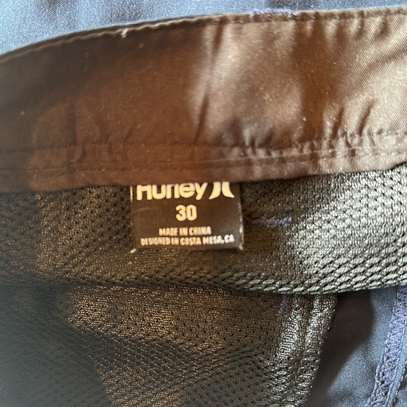 Men’s Golf Shorts - Picture 2 of 2